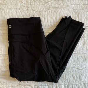 Lululemon black cropped leggings